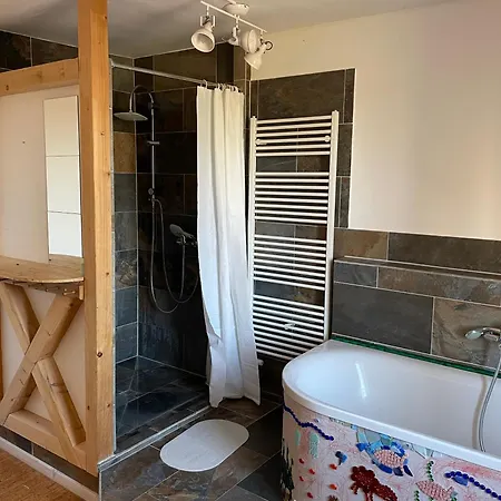 Grosszuegige Nahe Berlin *