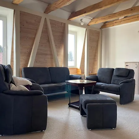 Grosszuegige Nahe Berlin * Nauen