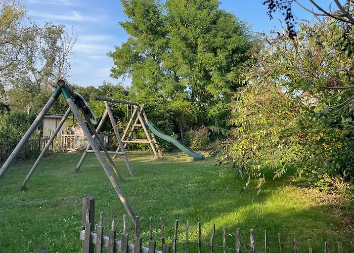 شقة Grosszuegige Nahe Berlin ناون